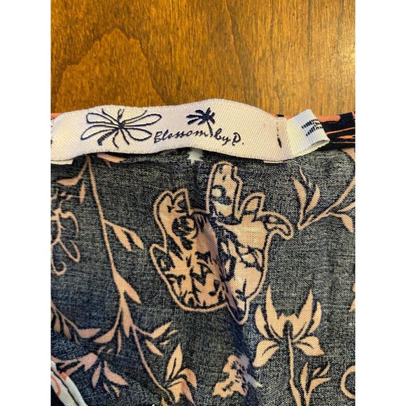 Blossom by P Peasant Top Elephant Print Women's M - Picture 10 of 11